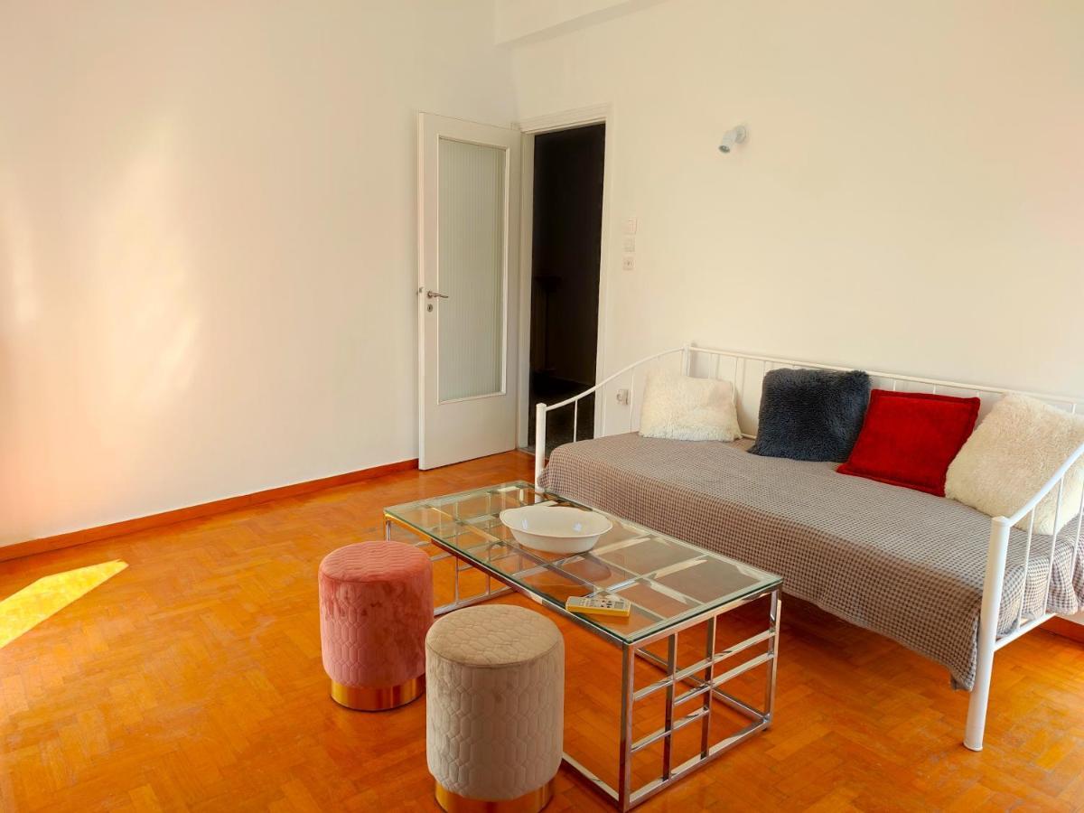 Vironos Extra Bright - Front Park And Monastery Apartment